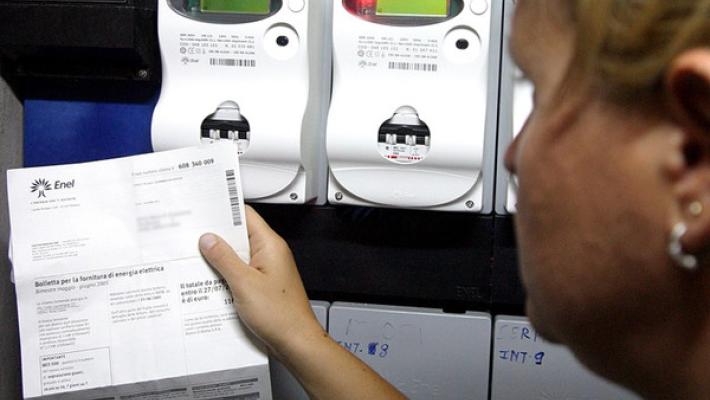 Dal primo luglio aumenta l'elettricità ma cala il gas