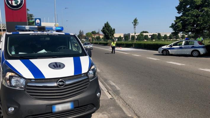 Incidente alla Crocetta, ferito giovane motociclista