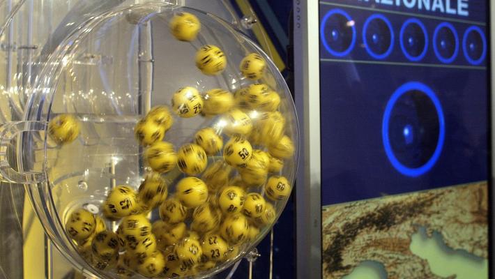 Superenalotto, il jackpot schizza a 178 milioni