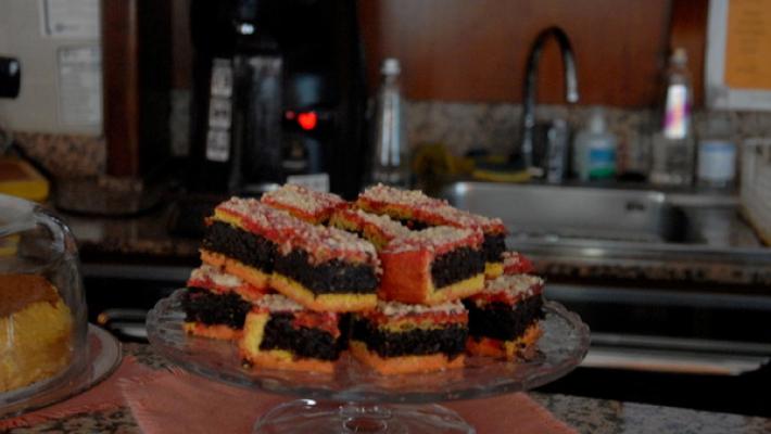 La torta delle paste rosse: la storia di un paese in una ricetta