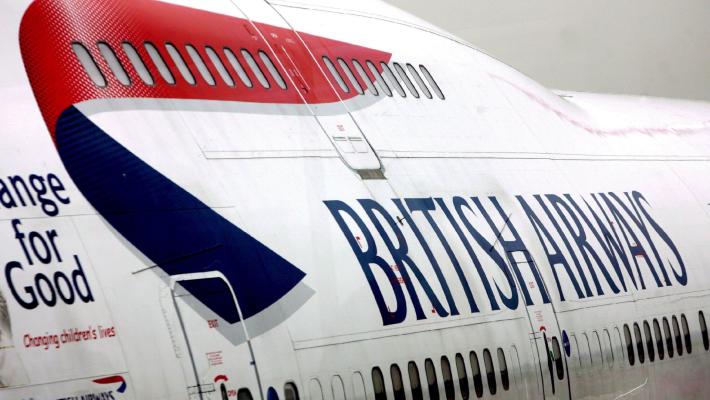 Allarme terrorismo: dopo British, anche Lufthansa sospende i voli per il Cairo