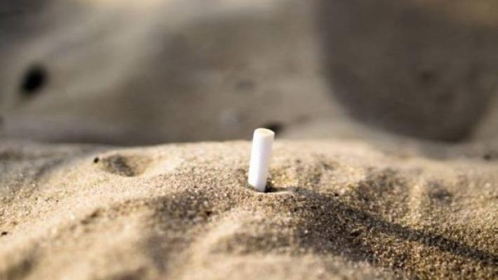 Ordinanza antifumo in spiaggia, prime due multe a Ravenna