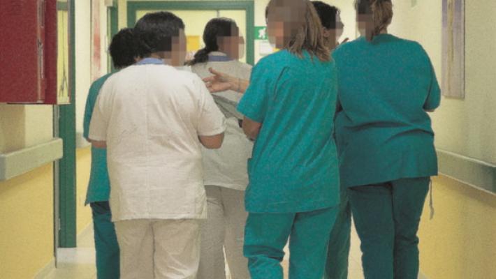 Ennesima aggressione a sanitari: due infermieri presi a calci e pugni in un pronto soccorso a Verona