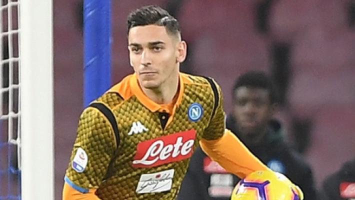 Meret stende il tappeto a Icardi