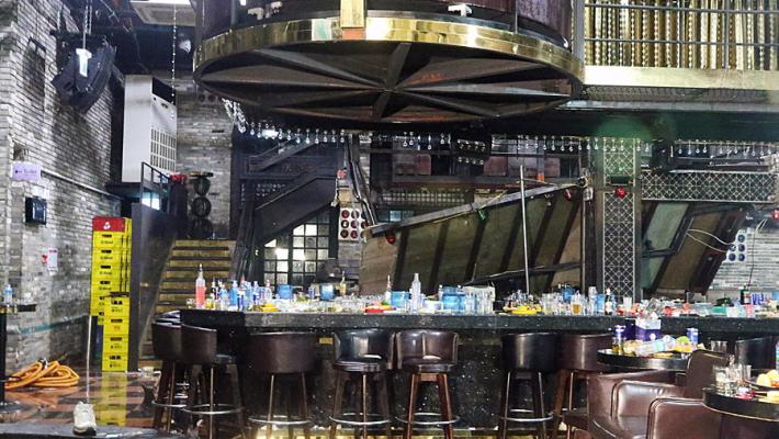 Crollo in discoteca a Gwangju, feriti pallanuotisti Usa