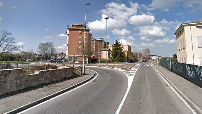 Scontro auto-moto in via Savani: ricoverato un 65enne