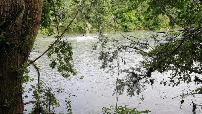 Giovane annega nel fiume Oglio