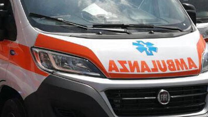 Lunigiana, dodicenne soccorso in piscina e rianimato