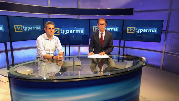 Pizzarotti: 'Trasporto gratuito per gli scolari di Anna Frank e Sergio Neri'