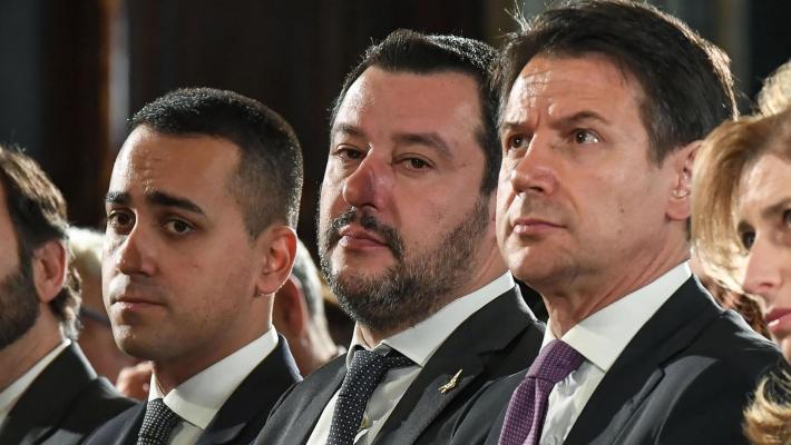 Salvini apre la crisi e si candida a premier. Di Maio: «La Lega ha preso in giro il Paese»
