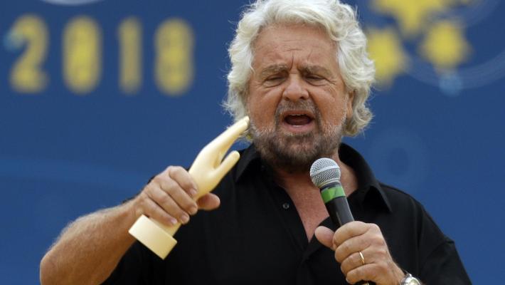 Caos crisi: Salvini vuole tempi rapidi. Grillo: 'Salviamo l'Italia dai nuovi barbari' 