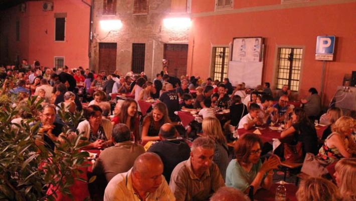 Polenta, tiro con la slitta e feste country: la lunga agenda della domenica