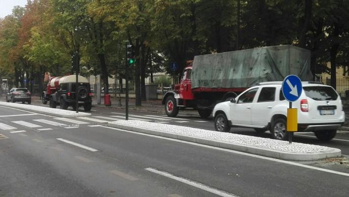 "Domenica ecologica con camion storici sullo Stradone?"