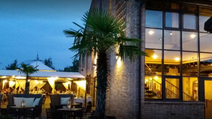 'Locanda Sparafucile': carne e pesce, ottima cantina e buona cucina 