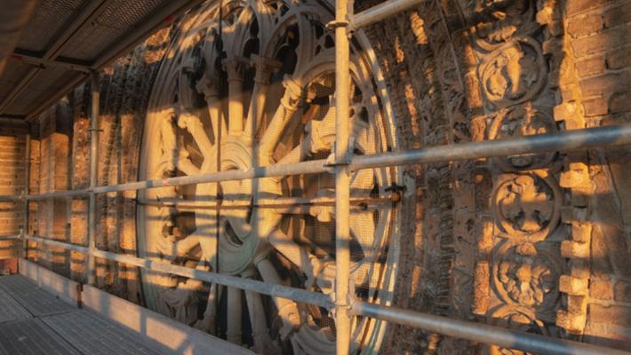 San Francesco del Prato lo splendore di rosone e fregi: via alle visite «in quota»