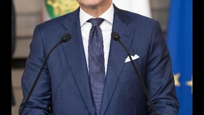 Conte prova a smarcarsi ma i problemi non sono risolti