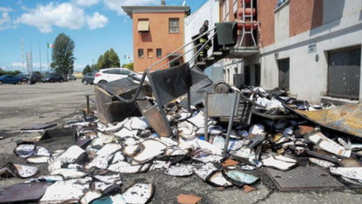 «Ci volevano colpire». Trovata tanica di benzina