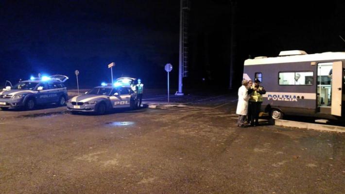 Due neopatentati trovati alla guida ubriachi. E in 18 erano senza cintura di sicurezza