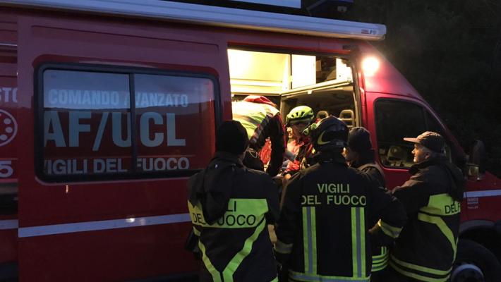Incendio in un appartamento a Noceto: vigili del fuoco al lavoro