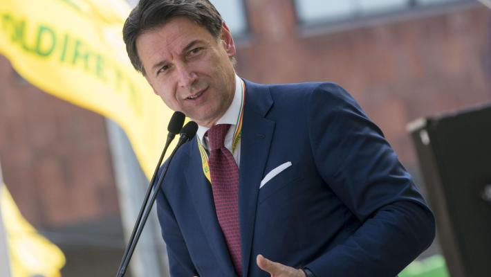 Il rebus della manovra: ritocchi all'Iva o stretta sugli sconti fiscali?