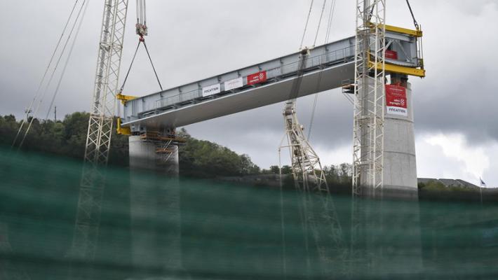 Ponte di Genova, posato il primo impalcato: nasce nuovo viadotto 