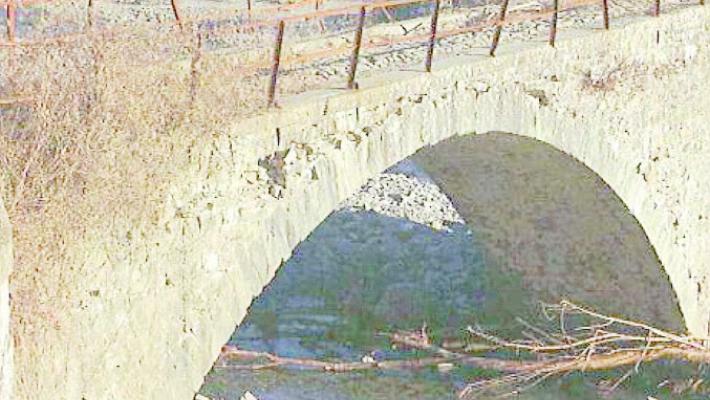 Ponte Romano: si teme l'arrivo di una  piena 