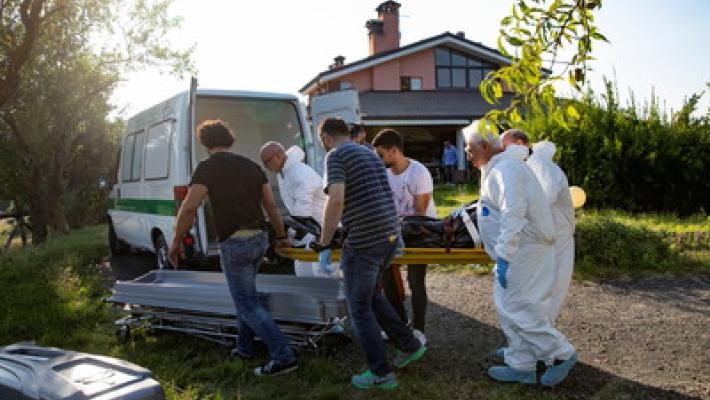 Case Vascelli, parlano i vicini: «Lui? Un signore d'altri tempi. Lei sempre sorridente» Video
