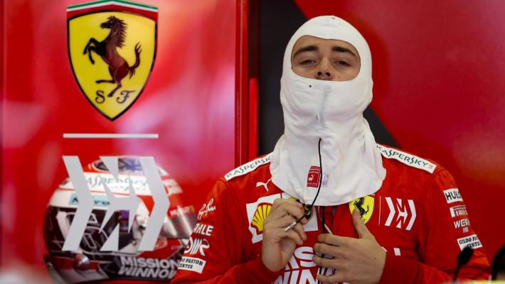 Gp del Messico: Verstappen in pole, Leclerc secondo. Paura per Bottas