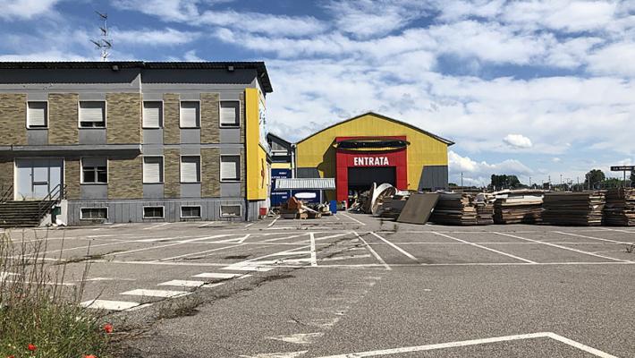 Ex Mercatone Uno Globo, l'apertura in via Mantova &egrave; ancora lontana