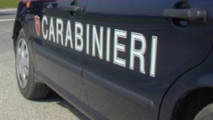 Accoltellato e preso a martellate nel Milanese, è grave