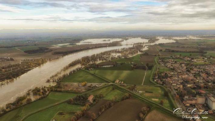L'imponenza del Po a Zibello - La foto