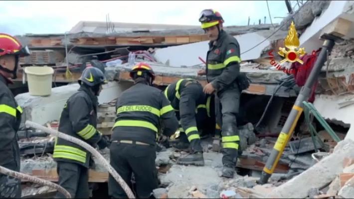 Sisma Albania:sale a 39 bilancio vittime