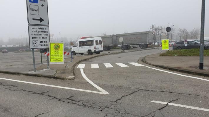 Parma-Milan, divieto di sosta con rimozione sabato e domenica al parcheggio scambiatore Nord