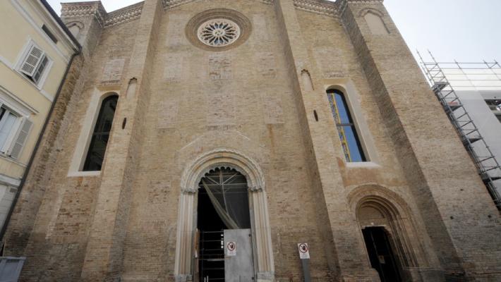 Sorpresa in San Francesco: tracce di affreschi del '400