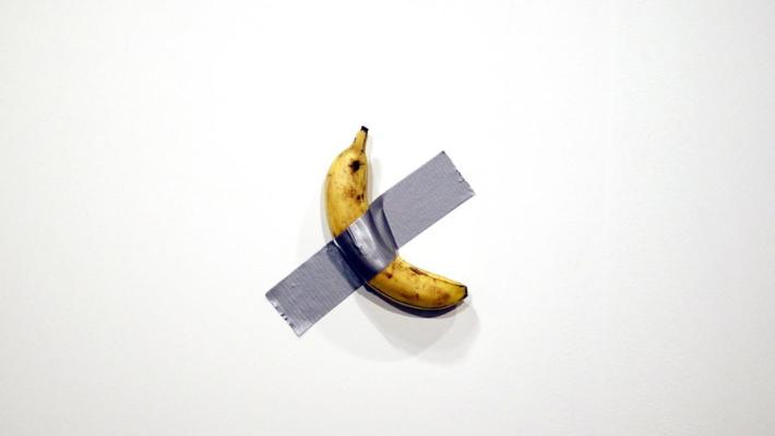 La banana di Maurizio Cattelan vola in Cina