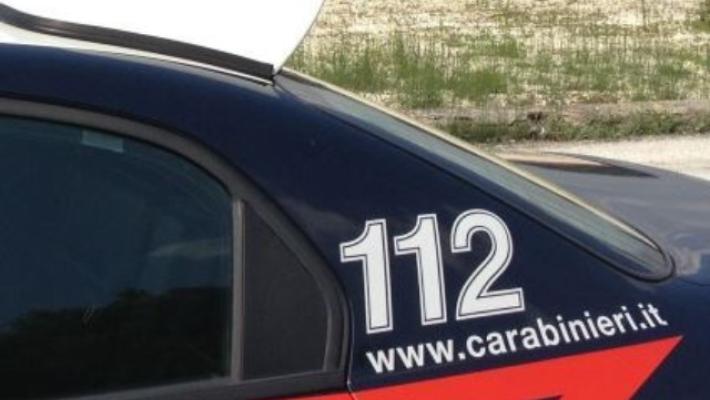 Foto intime della ex su WhatsApp, denunciato a Pordenone
