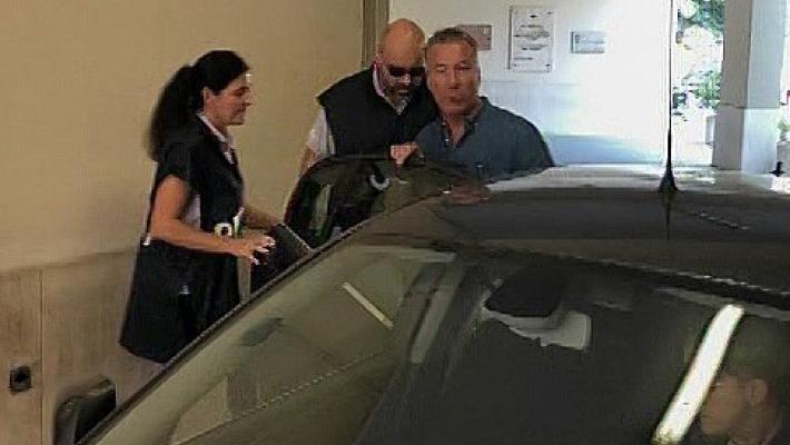 Finito l'interrogatorio di Pesci (e Aniyem): "Non sono uno stupratore, lei era consenziente"