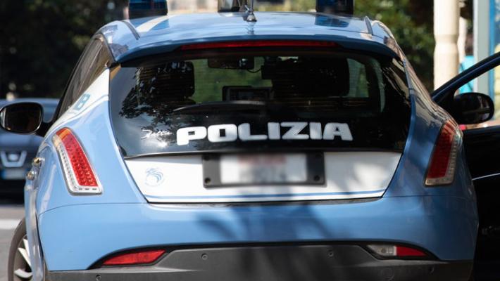 Violenze sessuali di gruppo, sequestrata casa famiglia nel Vercellese