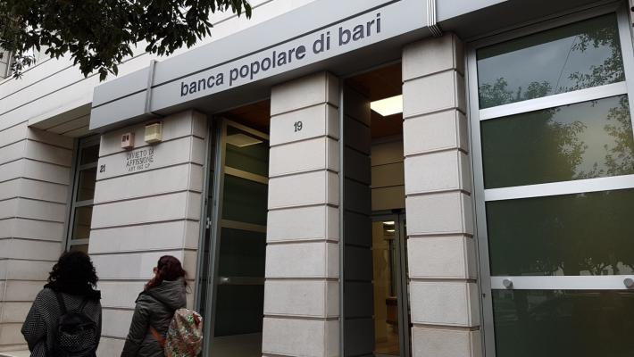 Ok al salvataggio della Popolare di Bari: decreto del Governo da 900 milioni