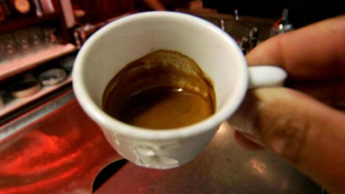 La caffeina è un agente anti-obesità, riduce l'aumento di peso