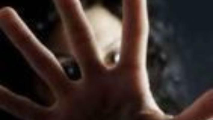 Violenza durante gli esorcismi, chiesti 22 anni per un ex prete