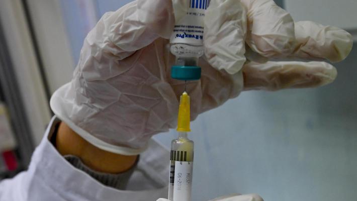 Morbillo, tre adulti contagiati