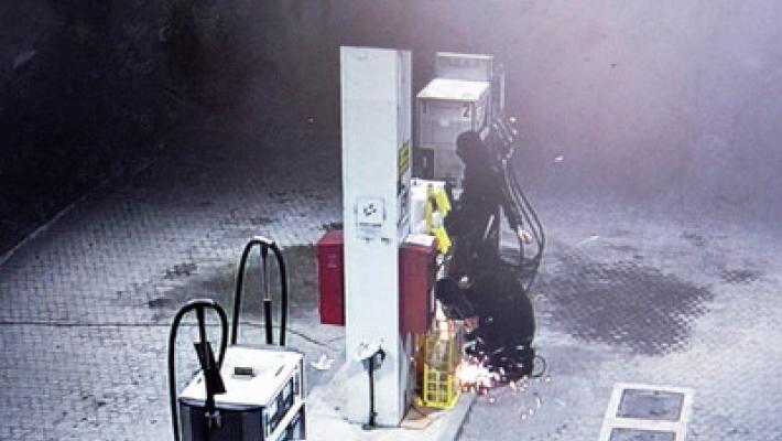 Assalto al self service del distributore