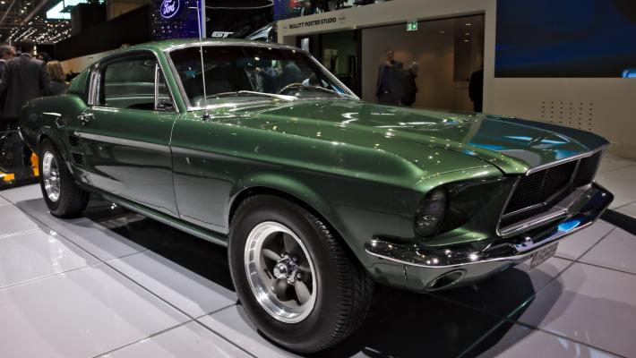 La Mustang di 'Bullitt' venduta a 3,7 milioni di dollari: era rimasta per anni in un garage