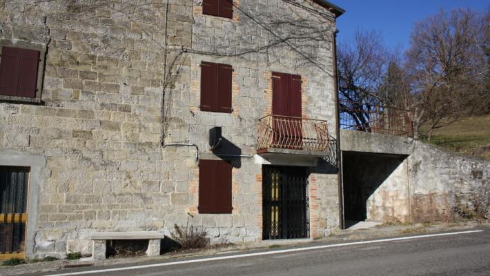 Cassio, chiuso il dispensario farmaceutico