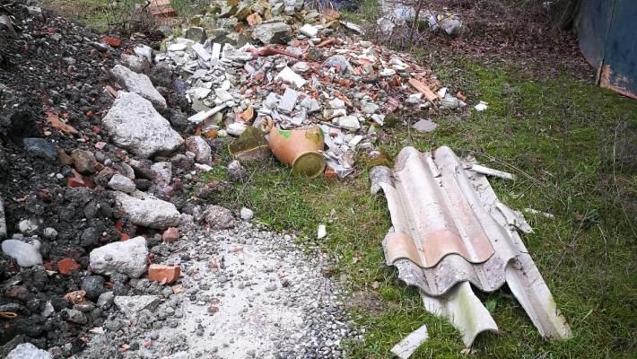 Torricella: rifiuti, fototrappole in azione