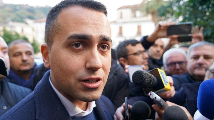 Di Maio tenta di uscire dal «cul de sac» in cui è finito