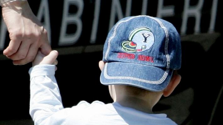 Bimbo maltrattato alla materna, suora a processo