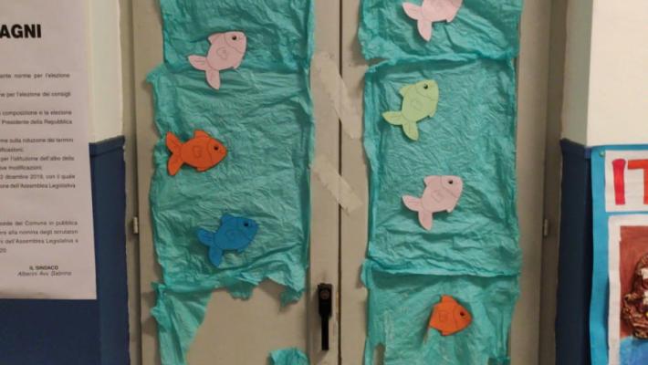 «Quel disegno ai seggi ricorda le Sardine»