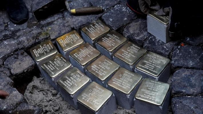Eurispes: nel 2004 la Shoah non era mai esistita per il 2,7%, oggi per il 15,6%